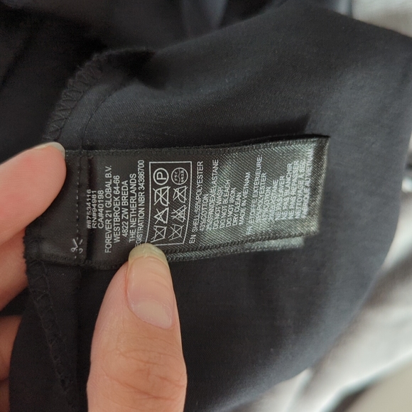 Forever 21 black semi-formal dress large - Picture 5 of 5